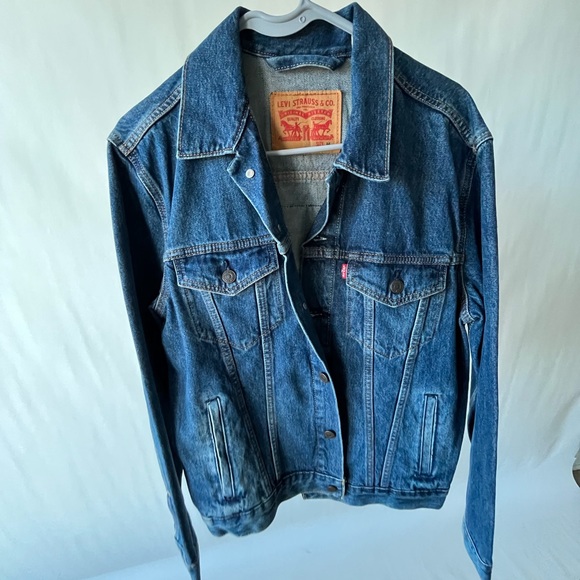 Levi’s Jean jack with patch on back - Picture 1 of 2